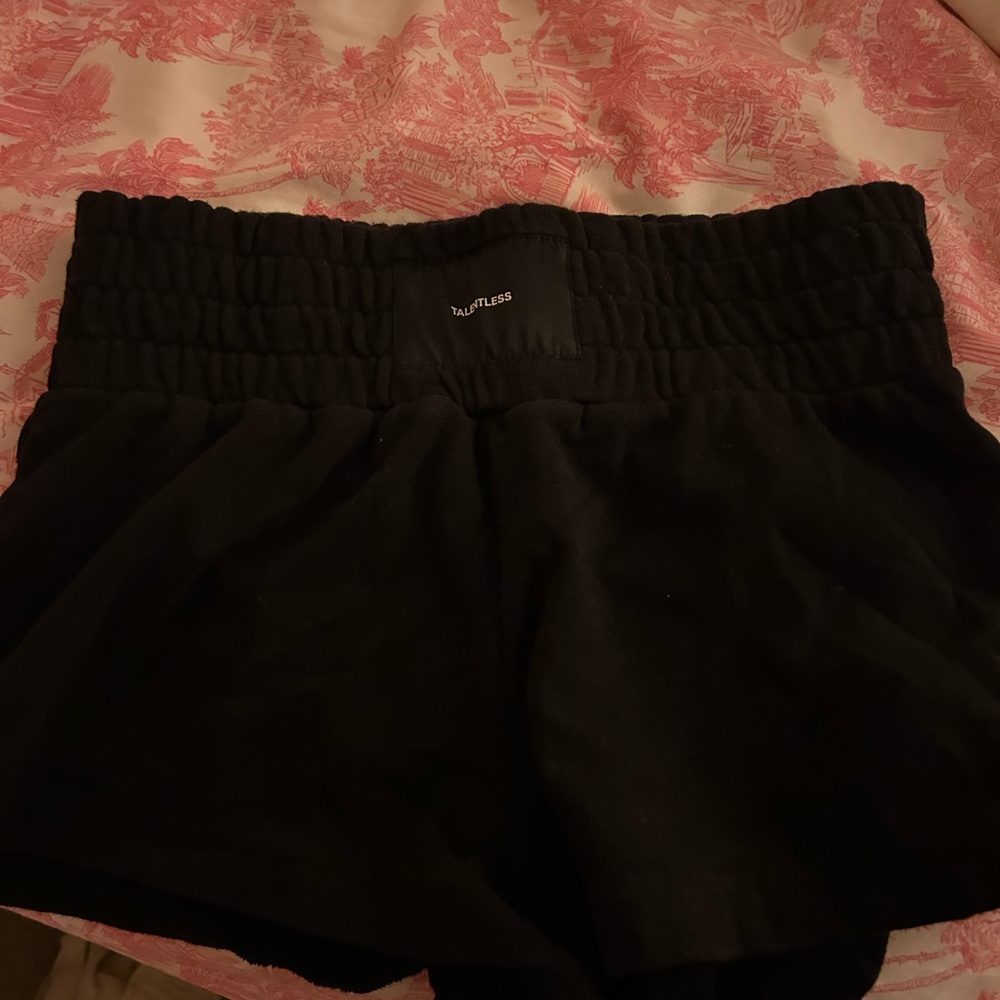 TALENTLESS Athletic Shorts in Reddish Pink